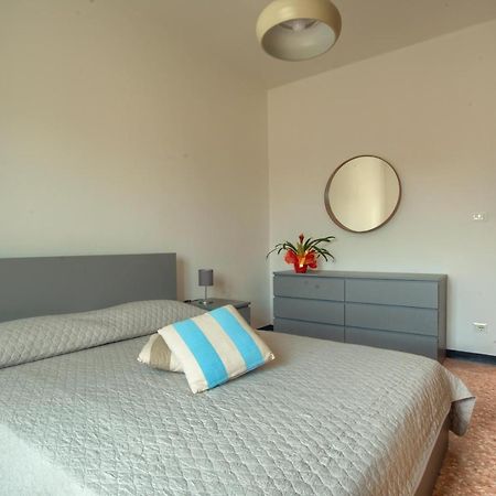 Appartamento Di Fronte Alla Pista Ciclabile Con 2 Camere Da Letto E Wifi Imperia Εξωτερικό φωτογραφία